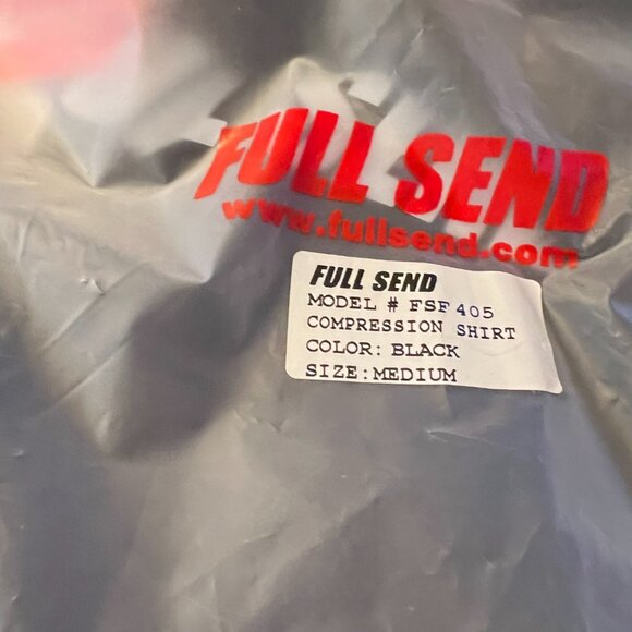 Full Send Fitness Compression Shirt NWT Medium - Picture 3 of 4